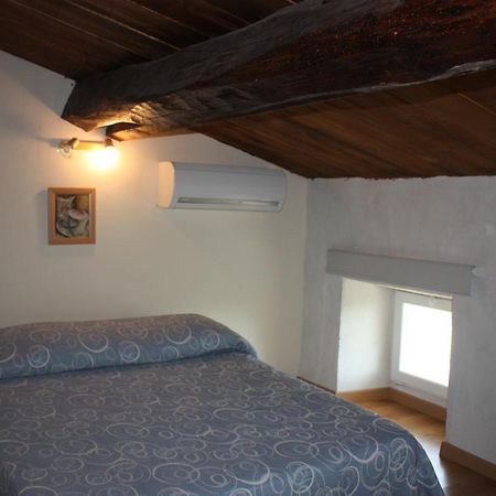 Le Grand Hotel Aups Quarto foto